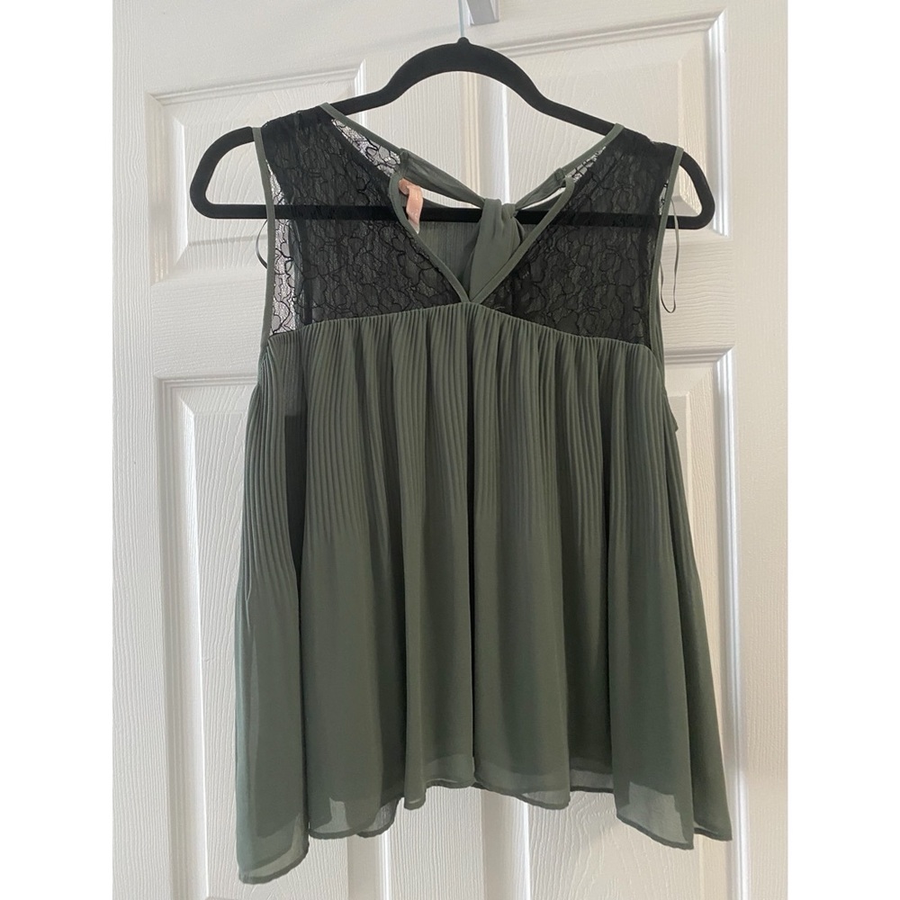 ZARA Blouse with lace - Picture 2 of 2